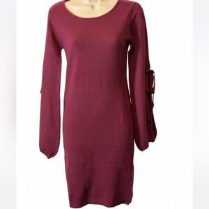 ‎Cutout Sleeves Sweater Dress